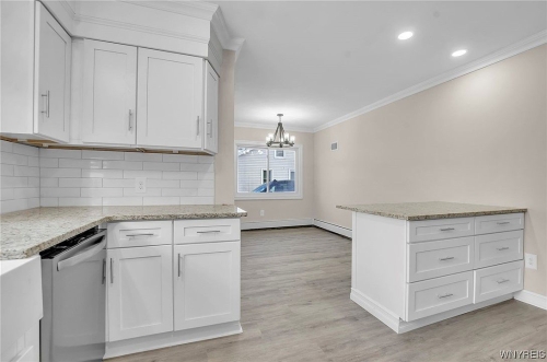 Maverick Real Properties Lake Ave Orchard Park 15