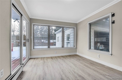 Maverick Real Properties Lake Ave Orchard Park 16